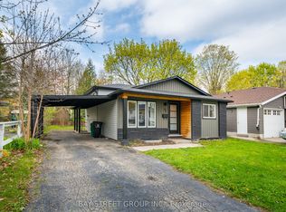 41 Helene Cres, Waterloo, ON N2L5E6