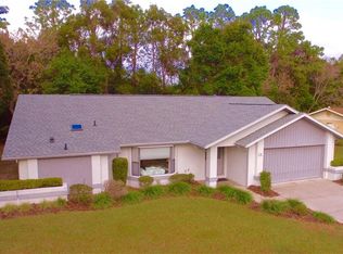 88 Pine St, Homosassa, FL 34446