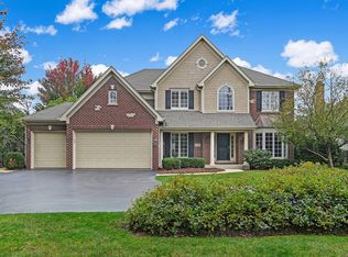 6440 Clarendon Hills Rd, Willowbrook, IL 60527