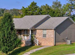 1520 Cloverdale Ct, Sevierville, TN 37862