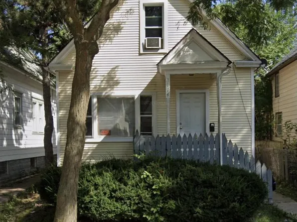 3174 North 11th STREET, Milwaukee, WI 53206