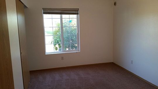 5th image of 3915 214th Street Ct E