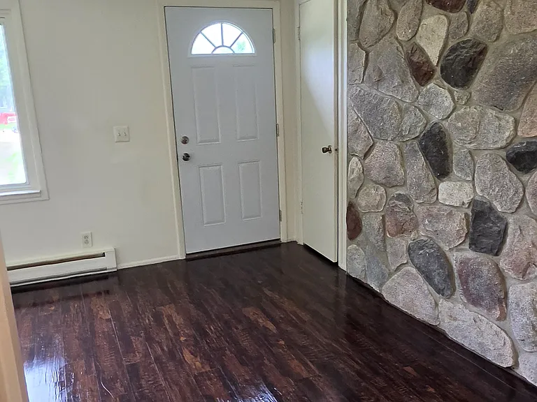1339 N Pine River Rd — Photo 7