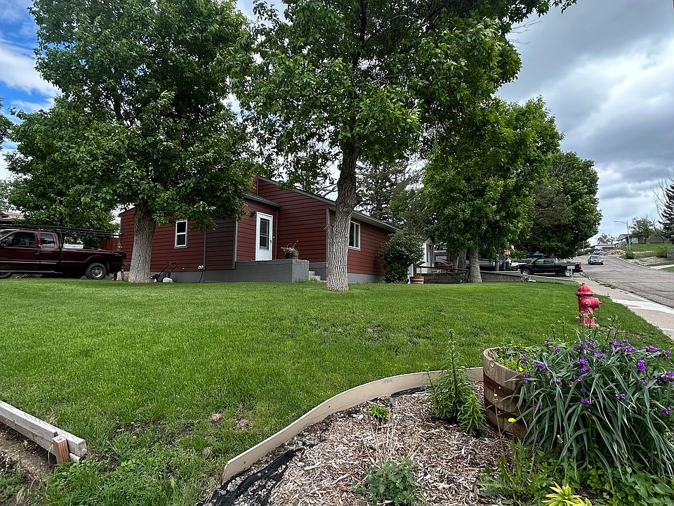 1st image of 803 11th St