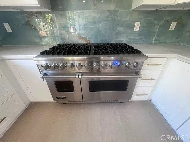 3 bed, 2.5 bath, 1731 sqft, $4,200 — Photo 2