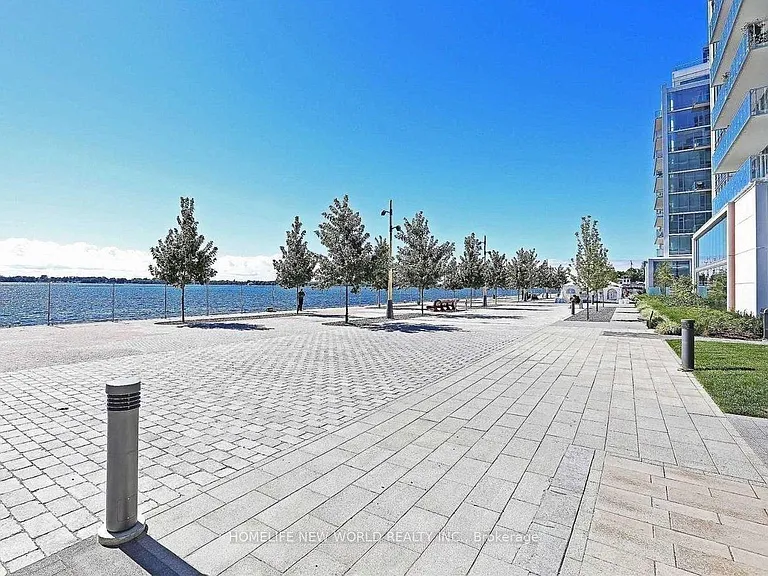 15 Queens Quay E #309 — Photo 28