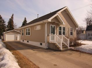 852 Hubbard St, Green Bay, WI 54303