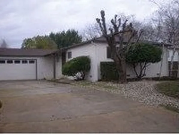 606 Heath Dr, Ione, CA 95640