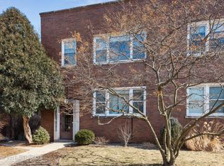 635 Hinman Ave APT 2A, Evanston, IL 60202