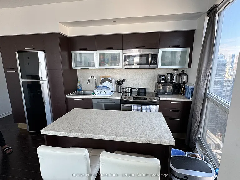 386 Yonge St #3807 — Photo 16
