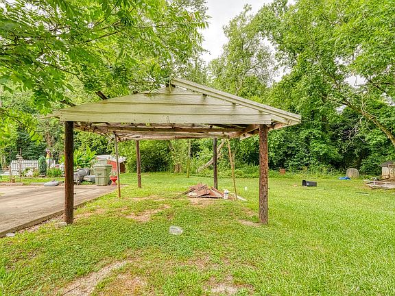 3rd image of 480 Old Georgia Rd