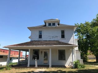 206 E Grant St, Bloomfield, NE 68718