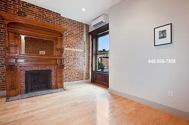 Rented by Meller Maayan S