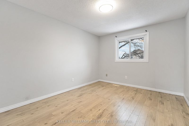 London Townhouse for rent - 3 Bedrooms — photo 18