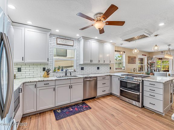 3rd image of 506 Inwood Ln