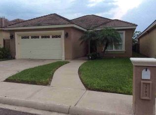 1703 S Gran Via St, Pharr, TX 78577