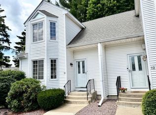 27 Church St UNIT 11, Weymouth, MA 02189