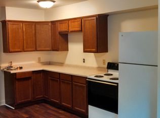 1986 Lincoln Dr APT 2, Manhattan, KS 66502
