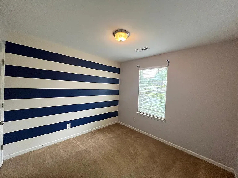 4828 Lynn Lee Cir — Photo 10
