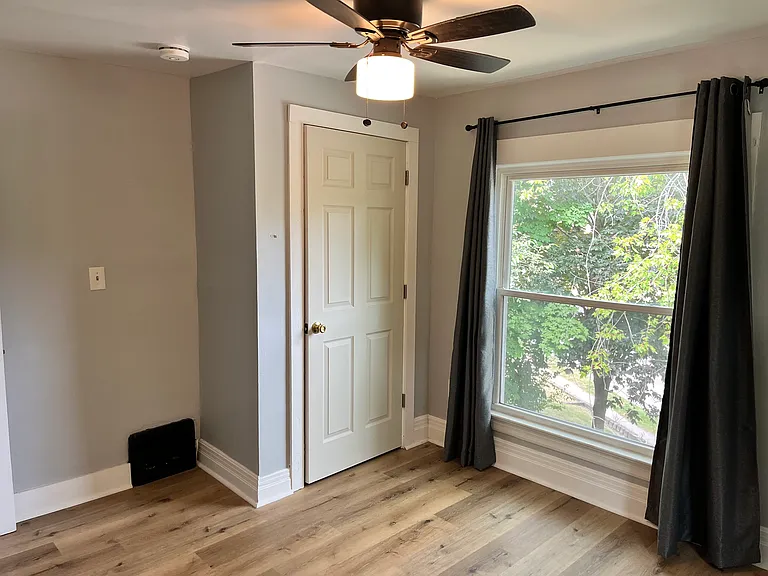 701 Washtenaw Ave #2 — Photo 10