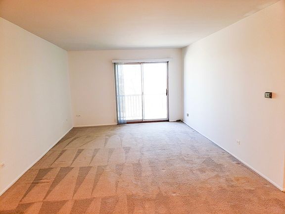 4th image of 640 Murray Ln Unit 410