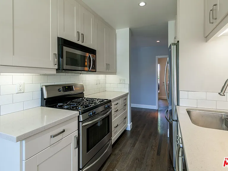 1530 S Sierra Bonita Ave — Photo 7