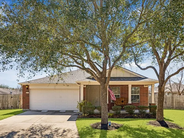 1034 Clover Leaf Ct, Rosenberg, TX 77469