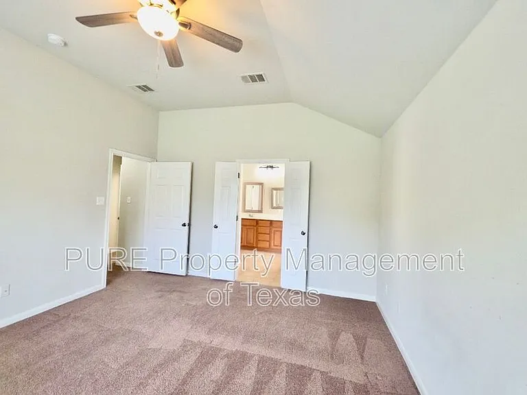 1104 Kensington Castle Trl — Photo 11