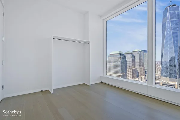 Rented by Sotheby's International Realty | media 47