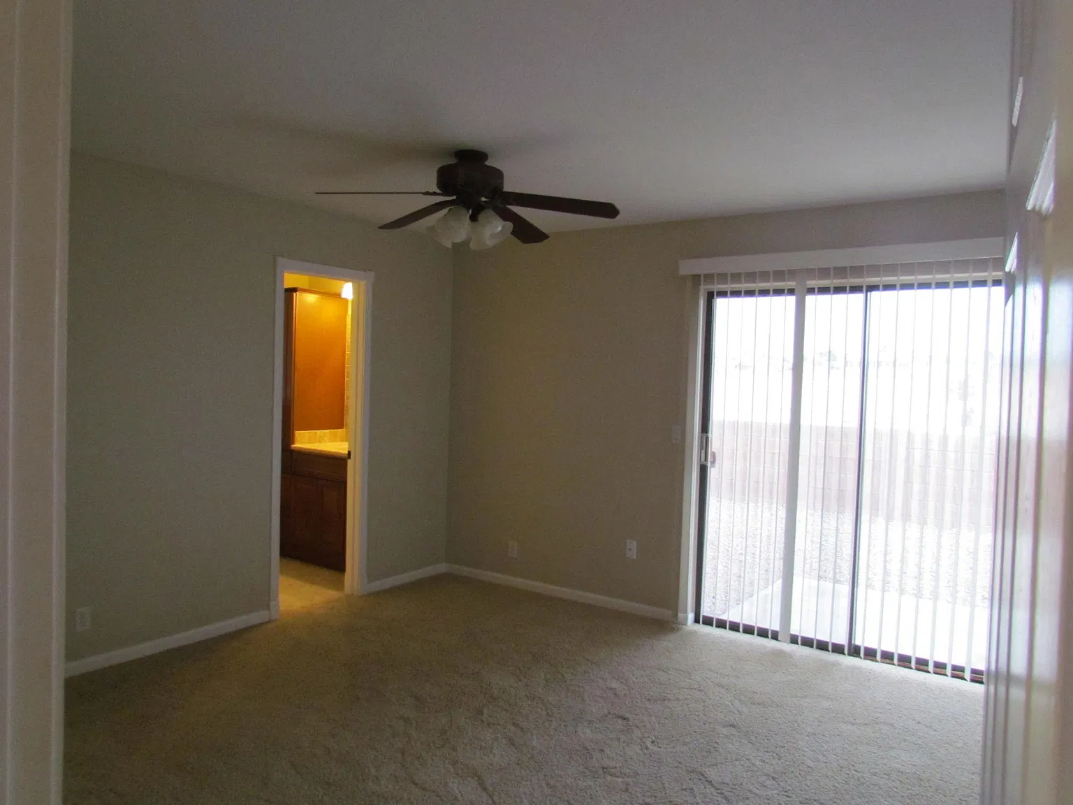 Caribbean Dr, Lake Havasu City — Photo 3