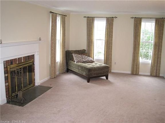 2nd image of 245 Hollister Dr