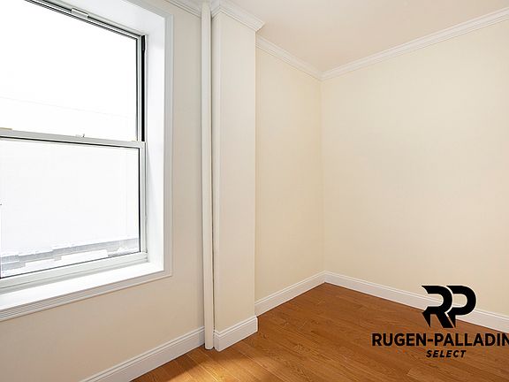 5th image of 39 E 7th St #5