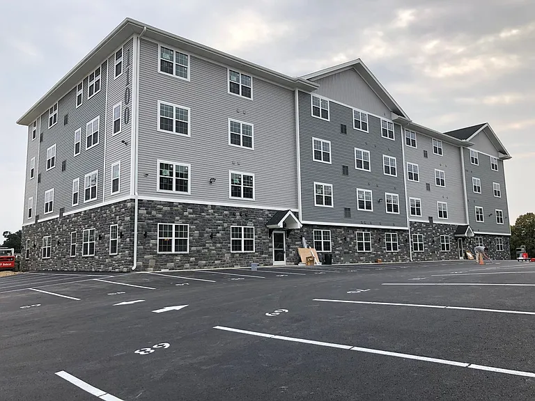 Flats on 7th — Photo 11