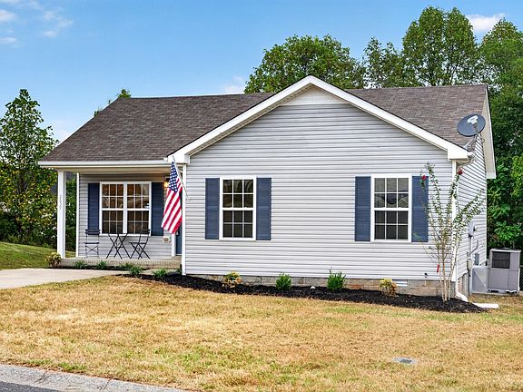 3rd image of 2859 Rome Ln