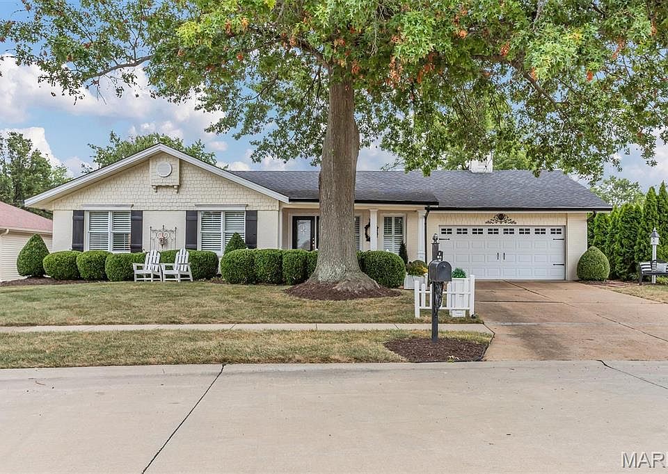 1st image of 2110 Woodlet Park Dr