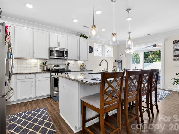 5516 Verona Rd, Charlotte, NC 28213