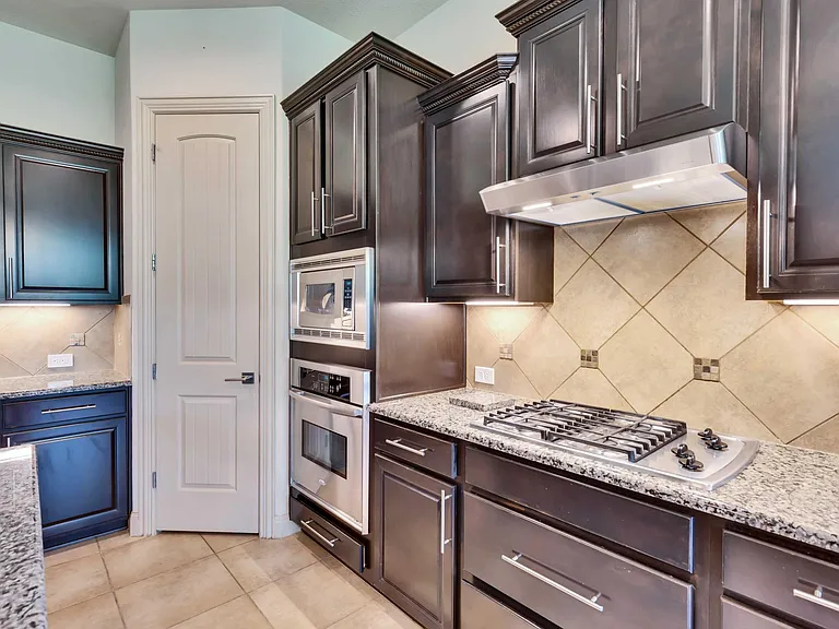 2500 Speidel Dr — Photo 39
