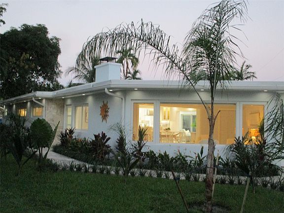 4th image of 3021 NE 23rd Avenue