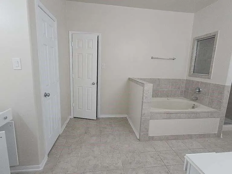 14902 Arvonshire Ct — Photo 15