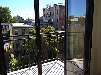 Rented by Cyberapts Management