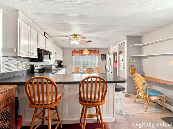 60 Longboat Dr, West Wareham, MA 02576