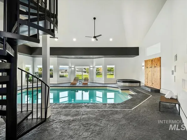 2095 N Meridian Rd, Eagle, ID 83616