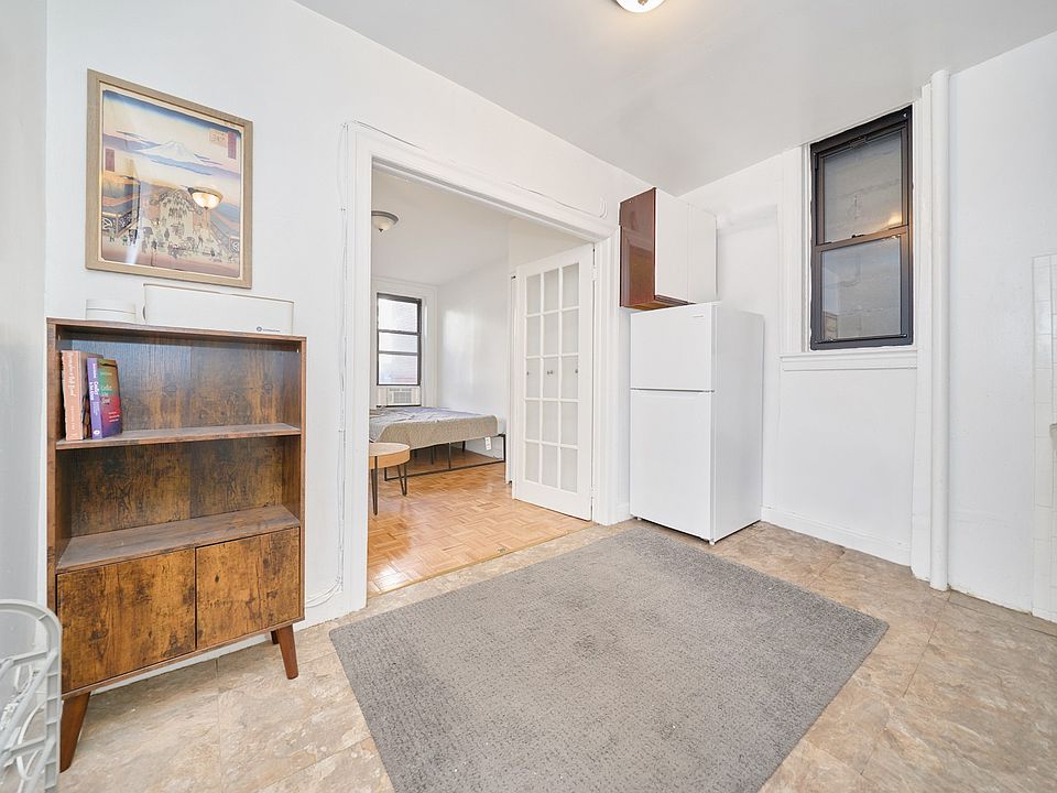 1st image of 223 E 58th St APT 3A