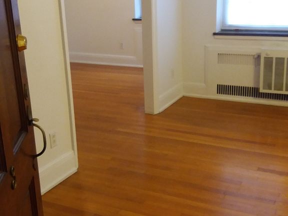 3rd image of 107 Bradford St APT 3