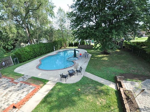 Blue Haven Pool/Spa