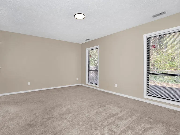 7006 Candlewood Dr — Photo 24