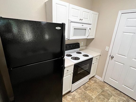 2nd image of 1610 Raena Dr