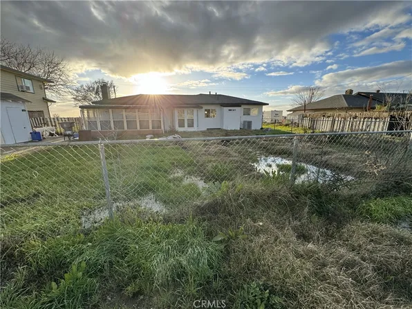 3117 Erle Rd, Linda, CA 95901