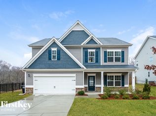 124 Neuse Overlook Dr, Clayton, NC 27527