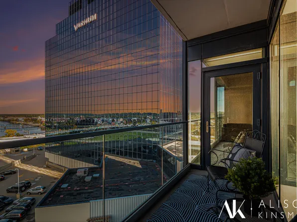 335 Bridge St NW APT 1003, Grand Rapids, MI 49504